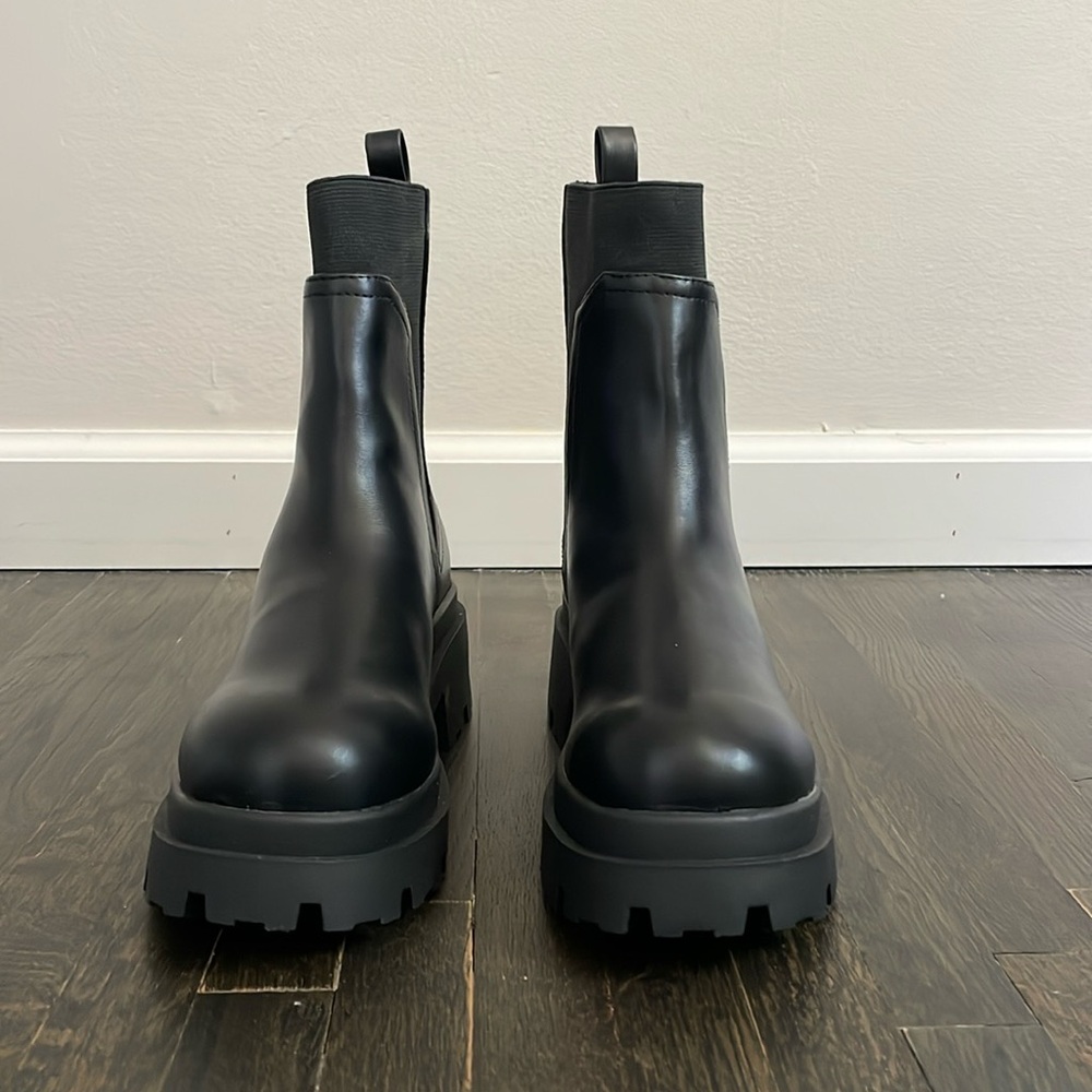 DV Dolce Vita Brody Boots - brand new, never worn!